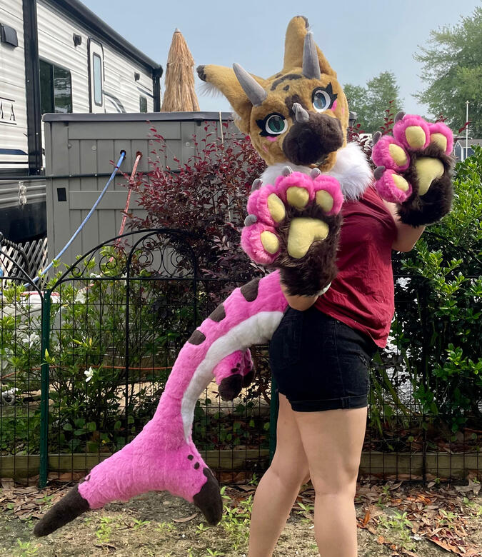 Mini Partial on 3D Base with Puffy Paws and X-Large Tail