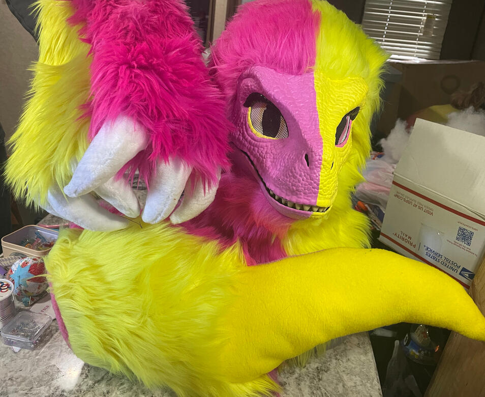 Dino Mask Mini Partial Head, 3 Claw Paws, Medium Tail