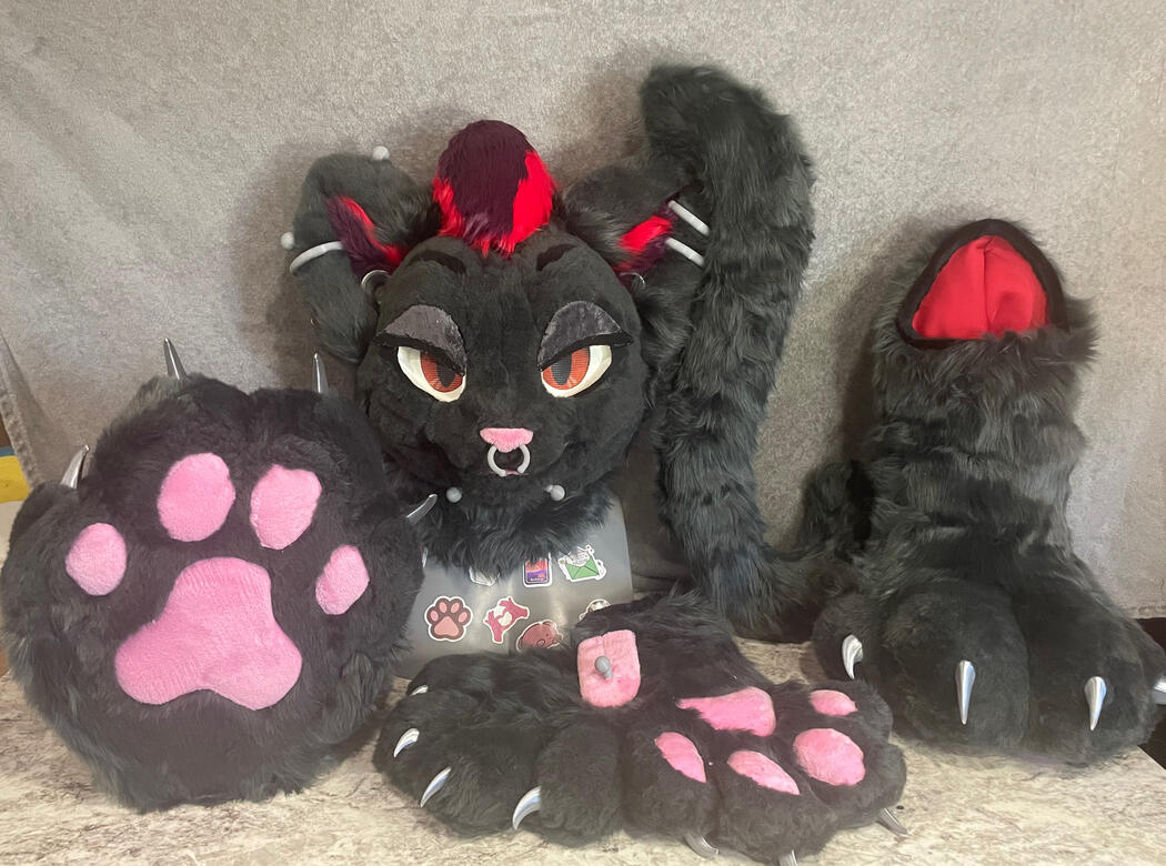 Partial on 3D Printed Head Base, Digi 2.0 Feet, and Puffy Paws with 3D Printed Claws