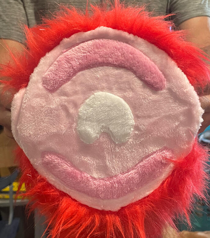 Hidden Belt Loop with Gore Detail