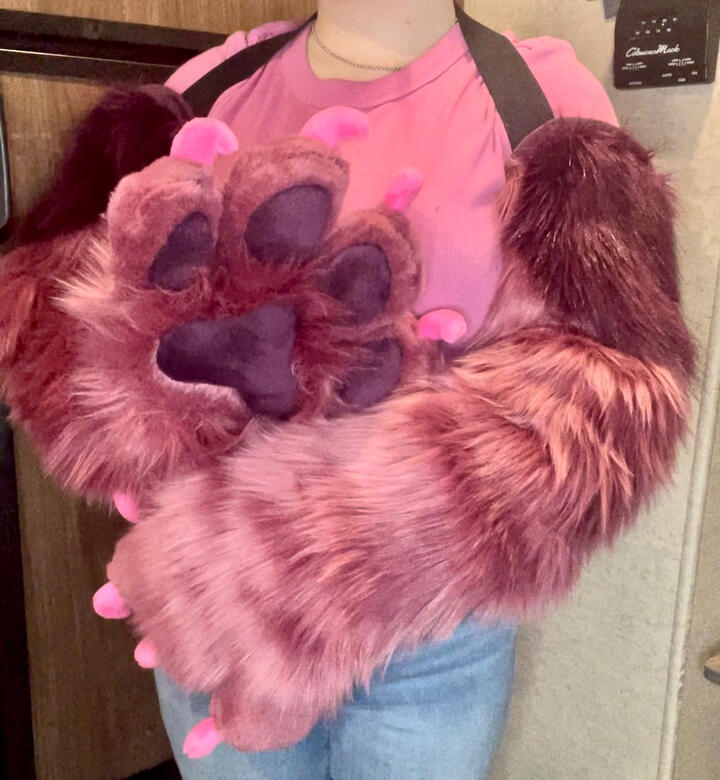 Puffy Paws and Arm Sleeves